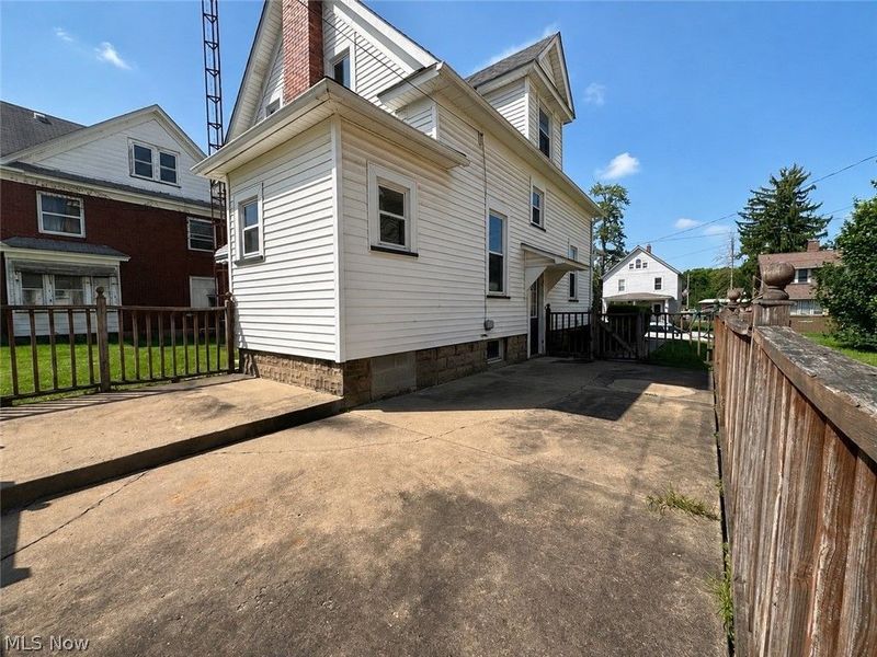 287 W North Avenue, East Palestine, OH 44413 Photo 7