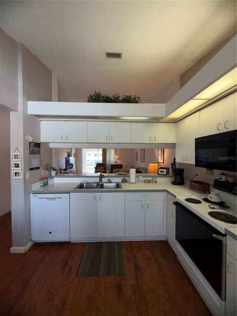 4268 Madeira Court, Unit 3324, Sarasota, FL 34233 Photo