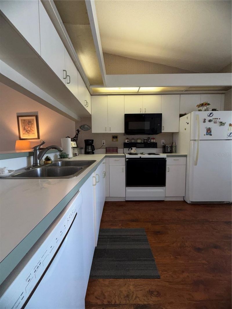4268 Madeira Court, Unit 3324, Sarasota, FL 34233 Photo