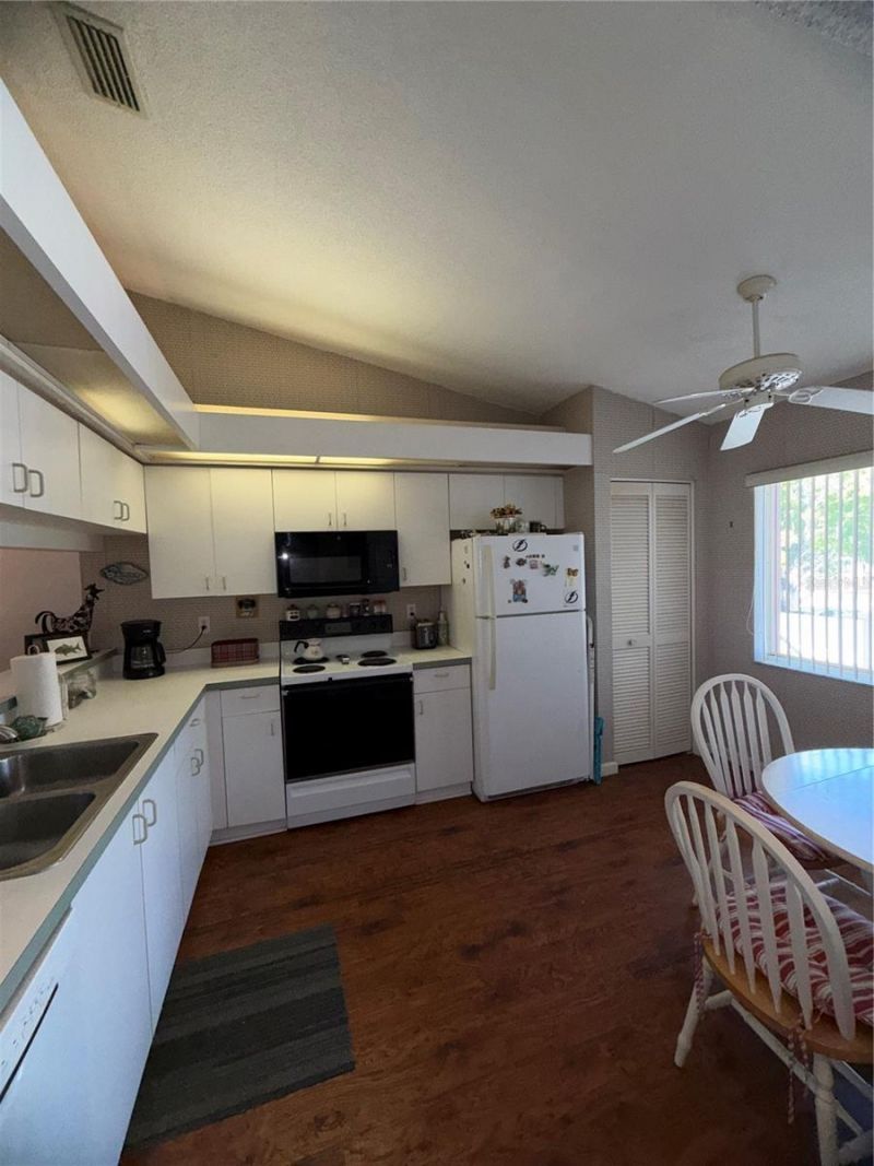 4268 Madeira Court, Unit 3324, Sarasota, FL 34233 Photo