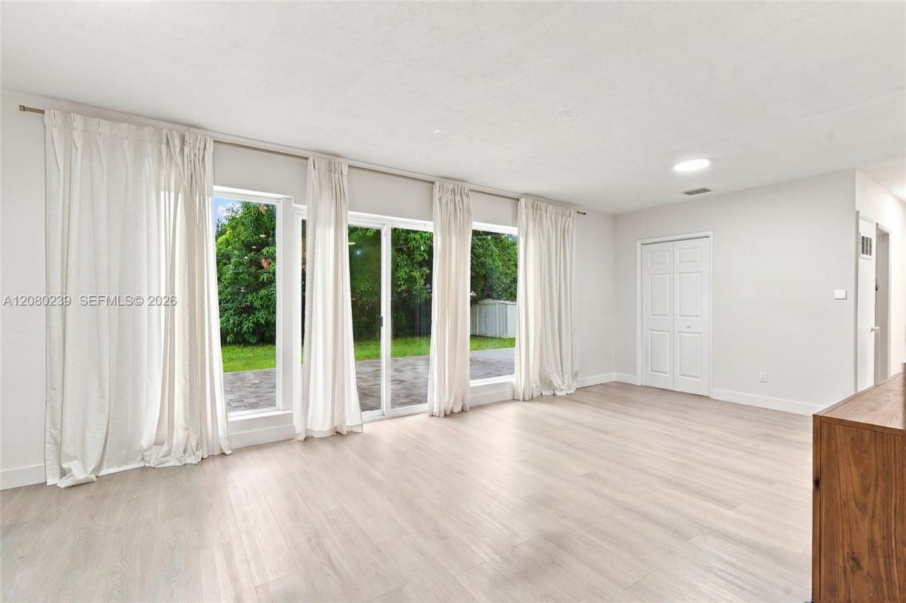 6885 NW 14th Ct, Plantation, FL 33313 Photo
