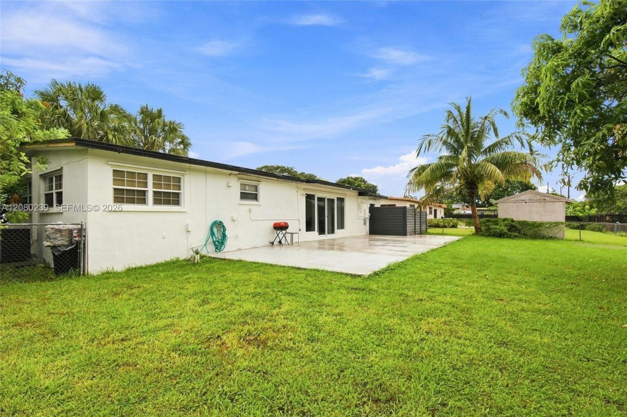 6885 NW 14th Ct, Plantation, FL 33313 Photo