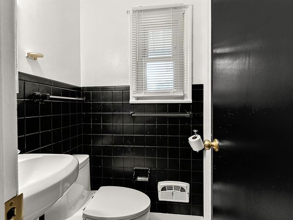 5626 Boy Scout Road , Indianapolis, IN 46226