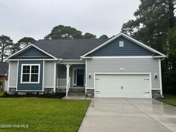1901 Caracara Drive , New Bern, NC 28560