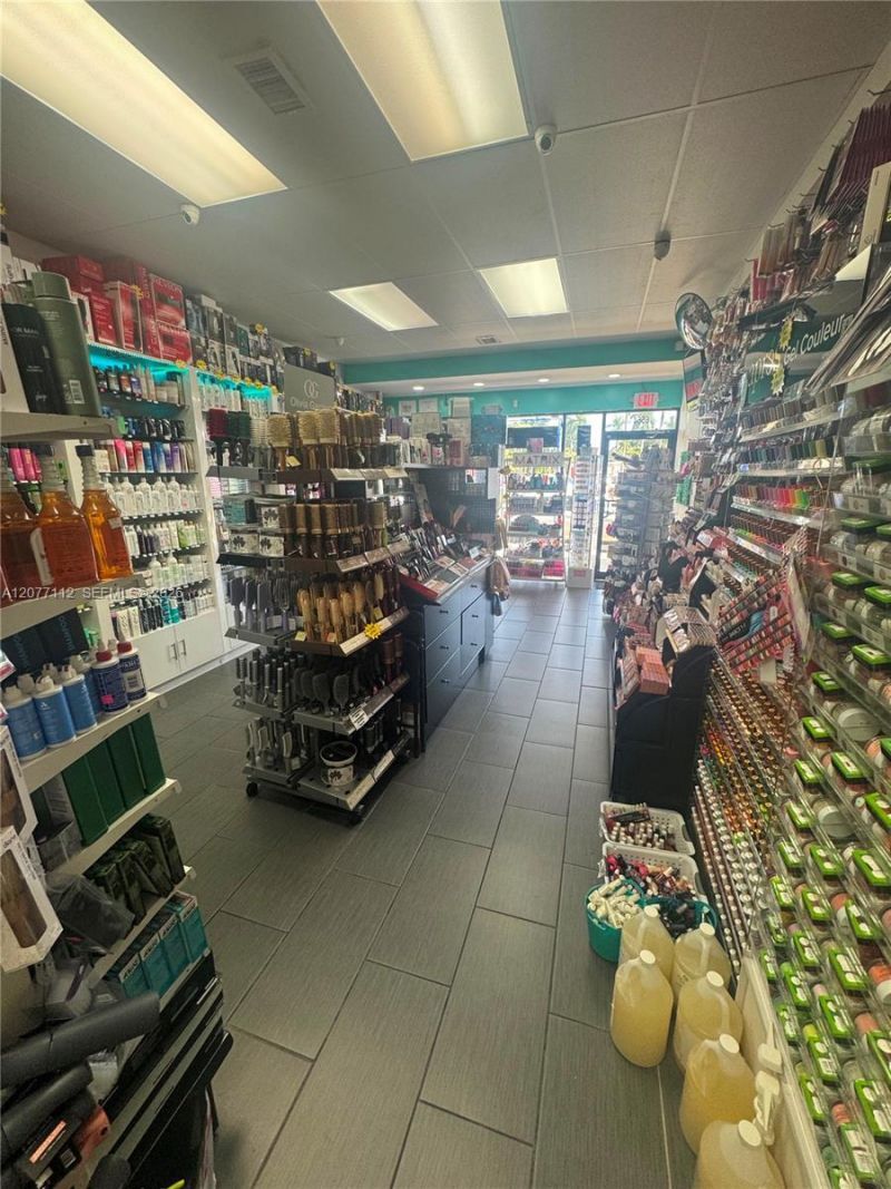 Please Call For Address, Hialeah, FL 33015 Photo