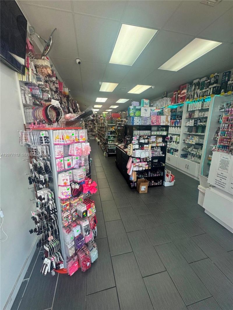 Please Call For Address, Hialeah, FL 33015 Photo