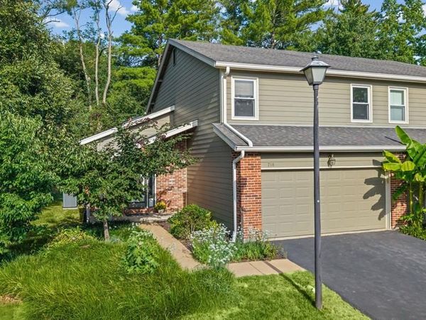 718 Turtle Cove, Ballwin, MO 63011