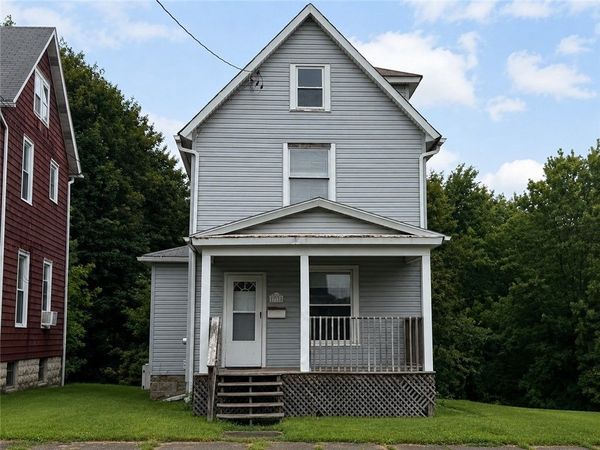 775 Prindle St , Sharon, PA 16146