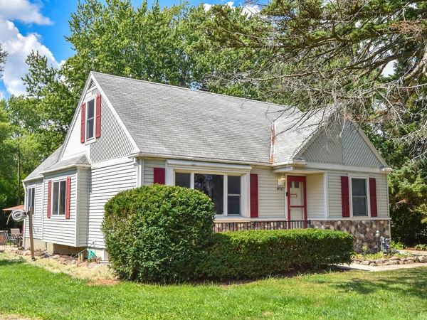 4917 S 28th STREET, Greenfield, WI 53221