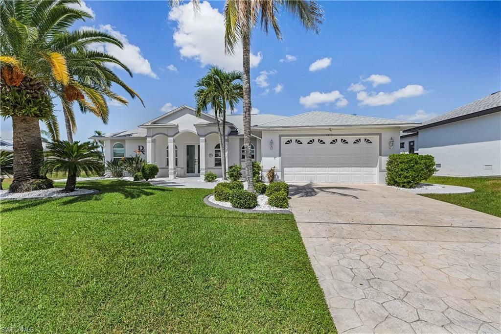 1210 SE 21st Ave , Cape Coral, FL 33990 Photo
