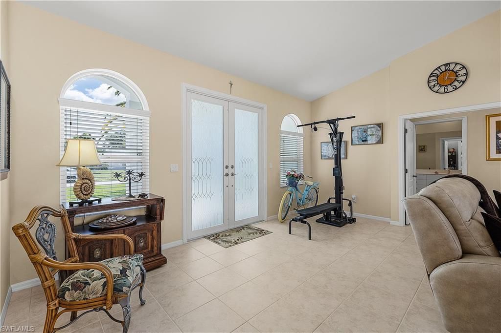 1210 SE 21st Ave , Cape Coral, FL 33990 Photo