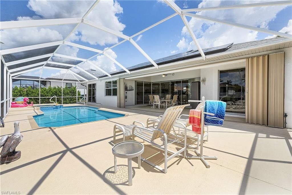 1210 SE 21st Ave , Cape Coral, FL 33990 Photo