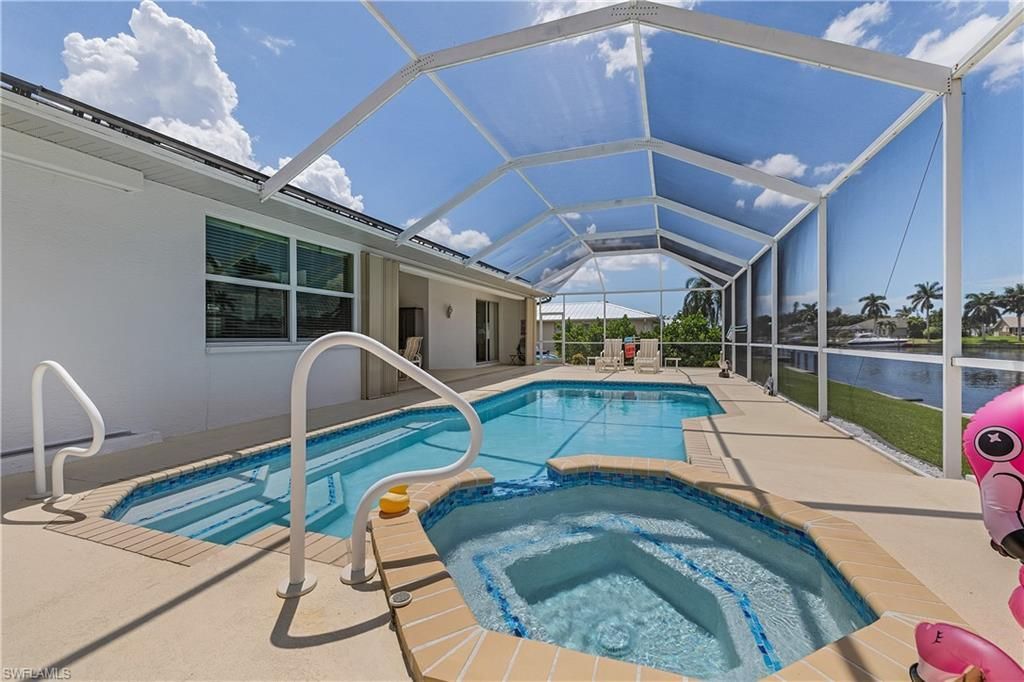 1210 SE 21st Ave , Cape Coral, FL 33990 Photo