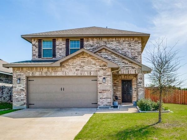 2209 Hanover Street, Farmersville, TX 75442