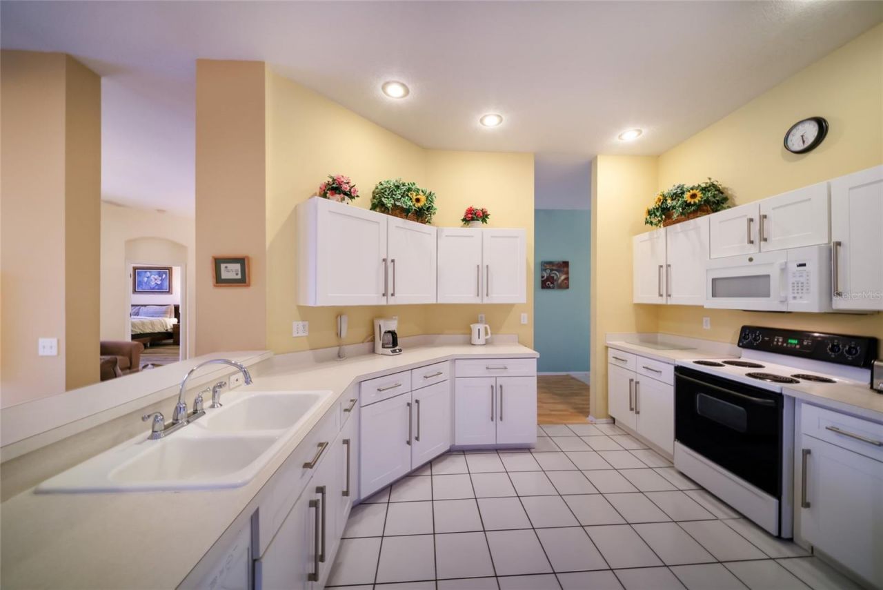 230 41st Street Ne, Bradenton, FL 34208 Photo