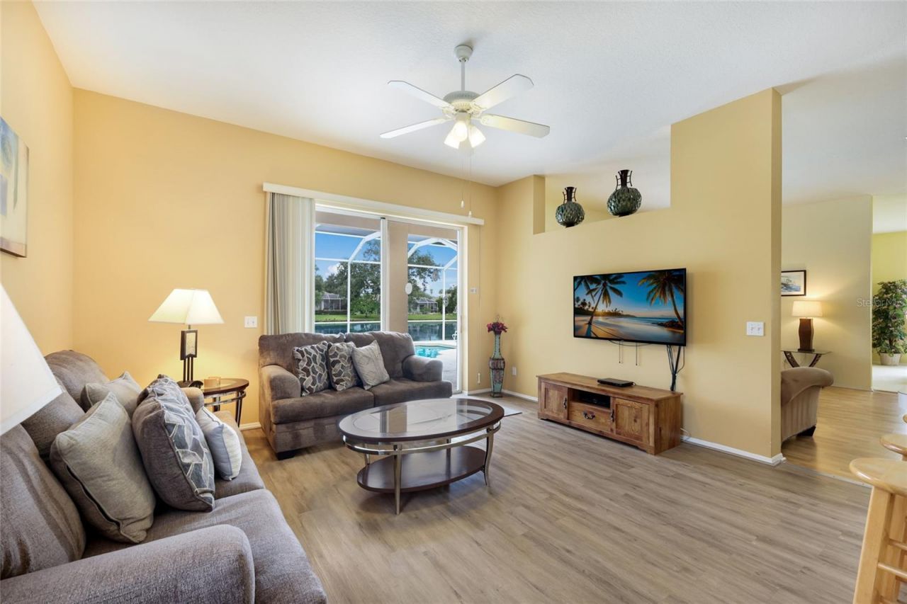230 41st Street Ne, Bradenton, FL 34208 Photo