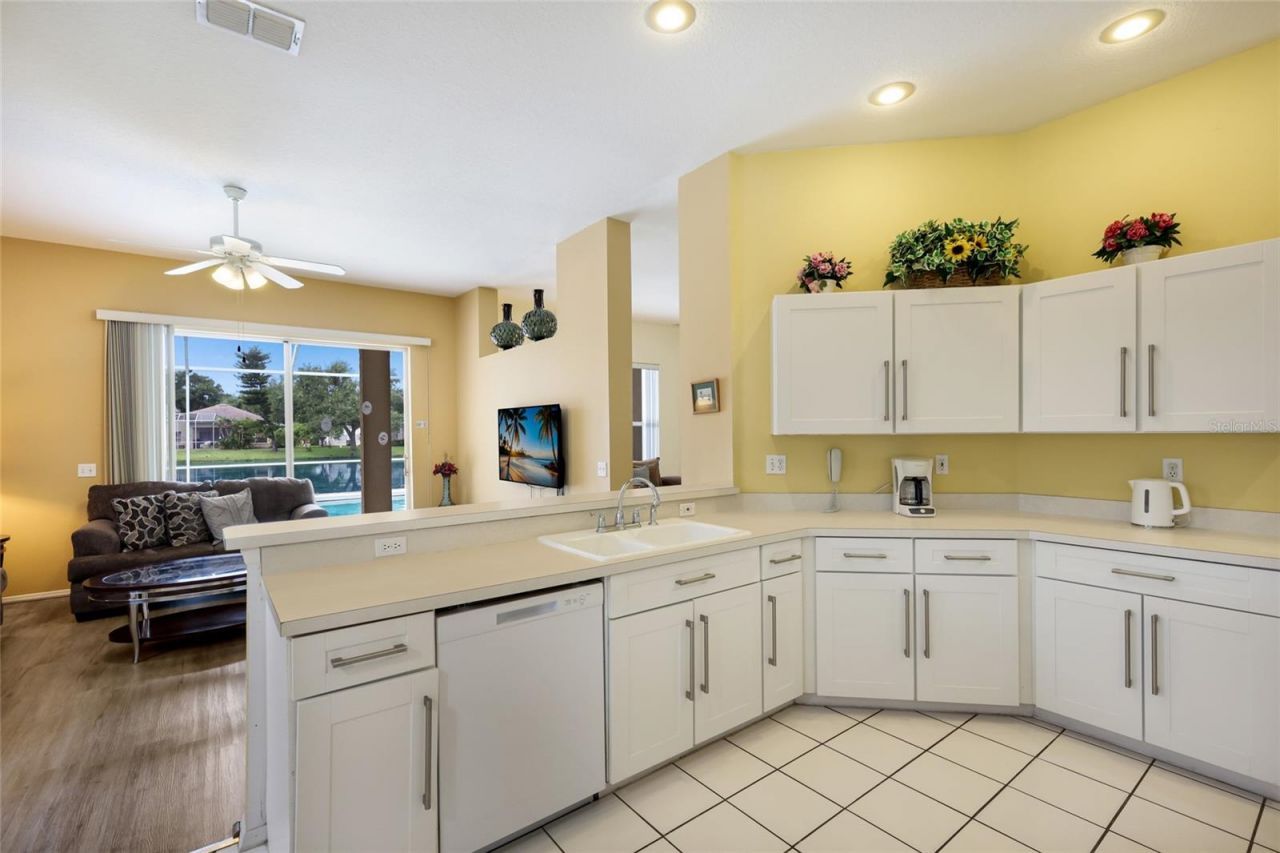 230 41st Street Ne, Bradenton, FL 34208 Photo
