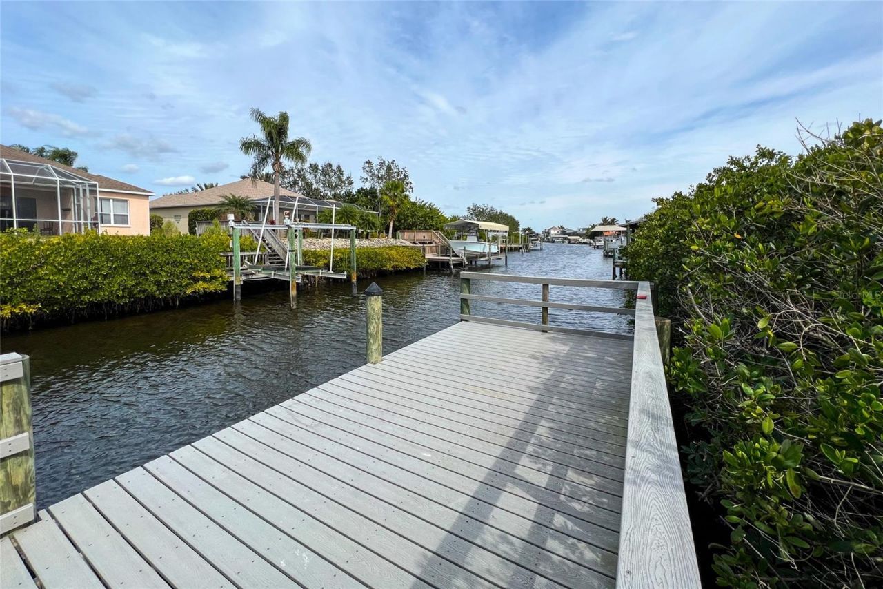 230 41st Street Ne, Bradenton, FL 34208 Photo