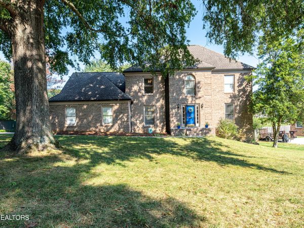 327 Sundown Rd, Knoxville, TN 37934