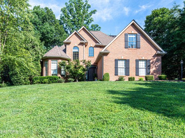 1805 Shady Hollow Lane, Knoxville, TN 37922