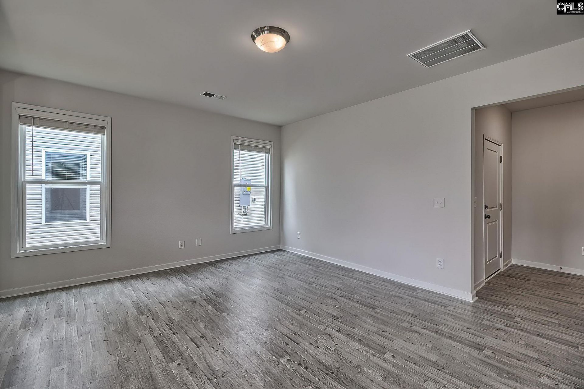 20 Healy Way  Photo 11