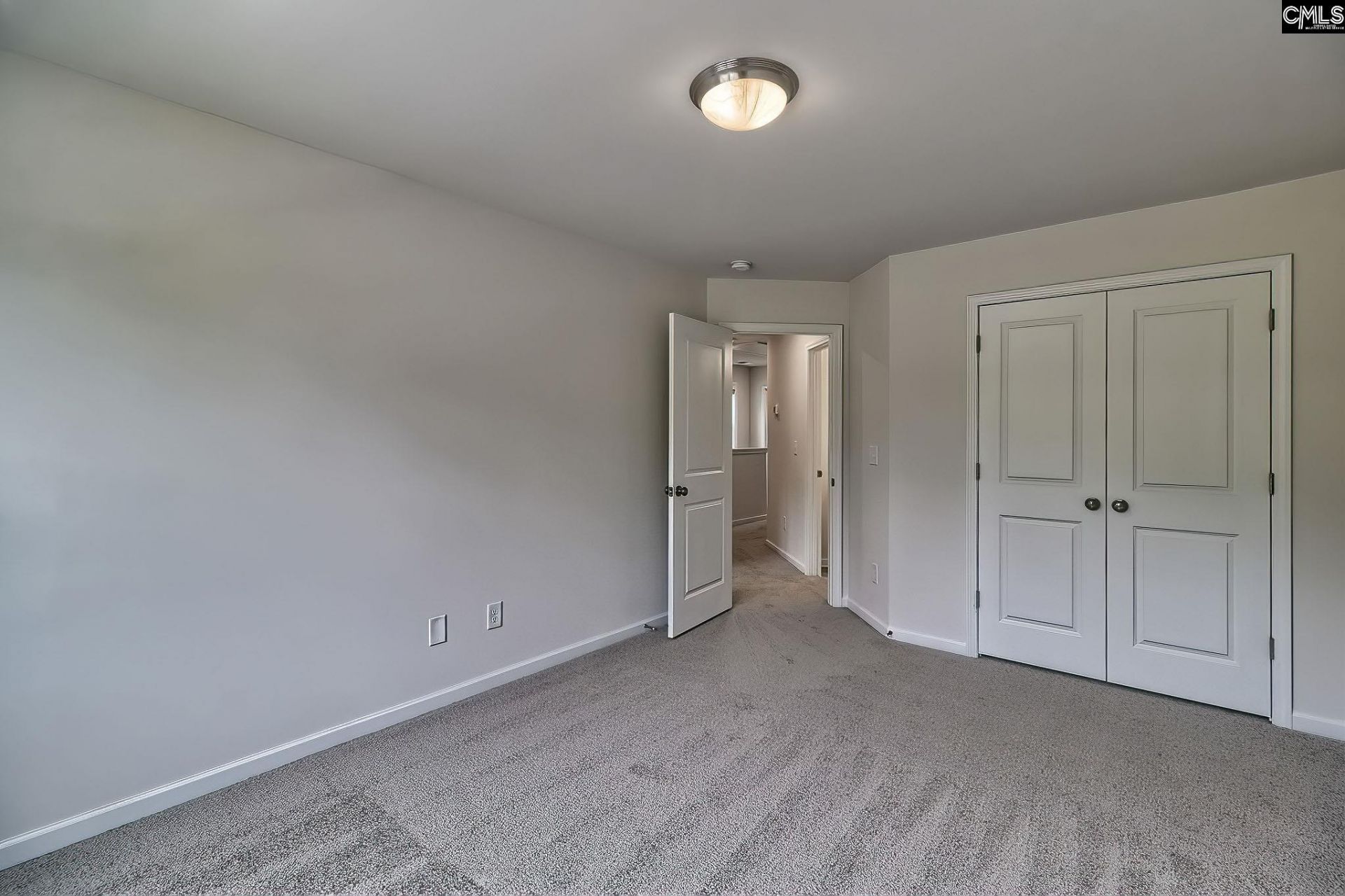 20 Healy Way  Photo 18