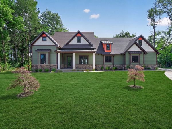 51490 Ginny Drive, South Bend, IN 46628