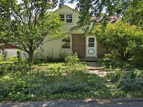 3907 Winnemac Avenue, Madison, WI 53711