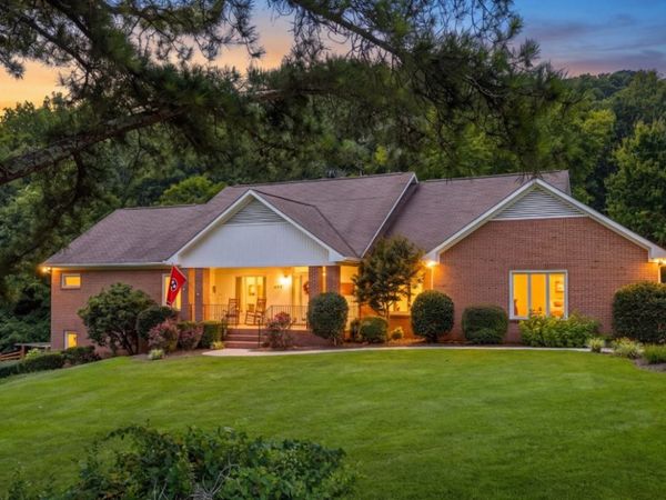 497 Cobblestone Creek Rd NW, Cleveland, TN 37312