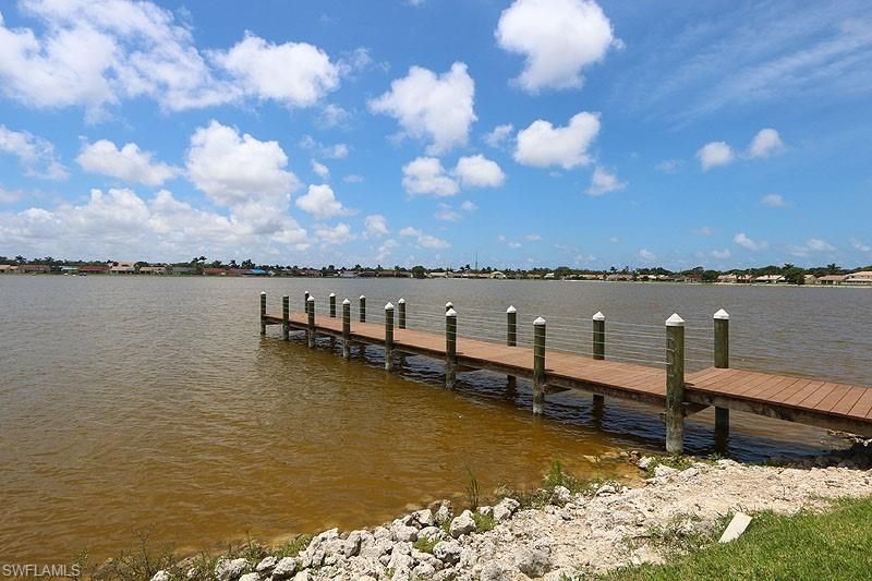7812 Emerald Cir, Unit 201, Naples, FL 34109 Photo