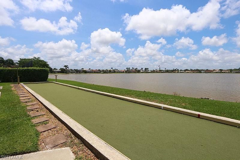 7812 Emerald Cir, Unit 201, Naples, FL 34109 Photo