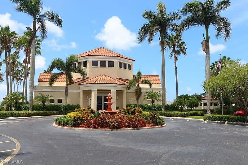 7812 Emerald Cir, Unit 201, Naples, FL 34109 Photo