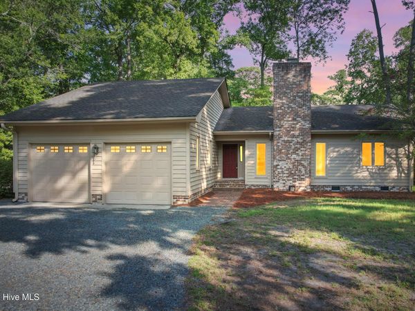 9140 Forest Drive SW, Sunset Beach, NC 28468