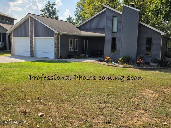 202 Daksi Lane, Loudon, TN 37774