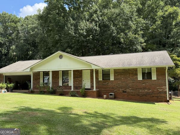 131 Meadow Ridge Drive, Stockbridge, GA 30281