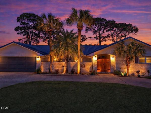 263 Lullwater Drive , Panama City Beach, FL 32413
