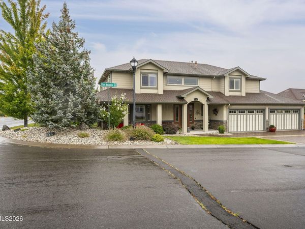 2542 Fern Meadow Circle, Carson City, NV 89703