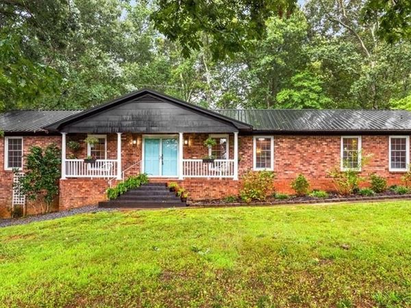 681 Foxcroft Drive , Lexington, NC 27292