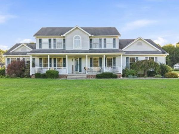 93 Baker Rd, Greenville, PA 16125