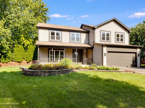 1020 Prairie View Court , Naperville, IL 60563