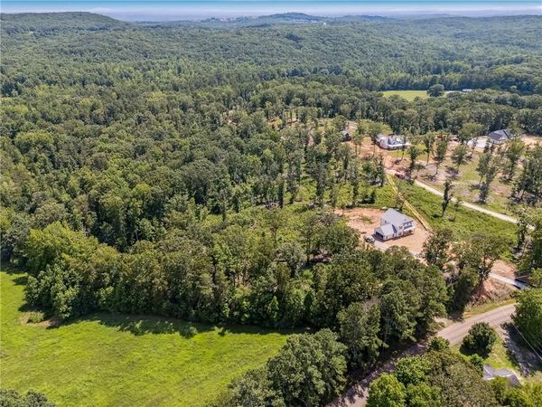 932 Sardis Road , Canton, GA 30114