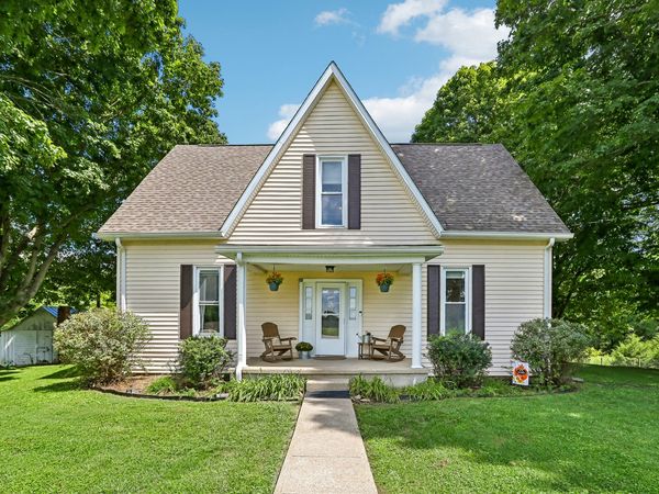 351 S Main Street , Fillmore, IN 46128