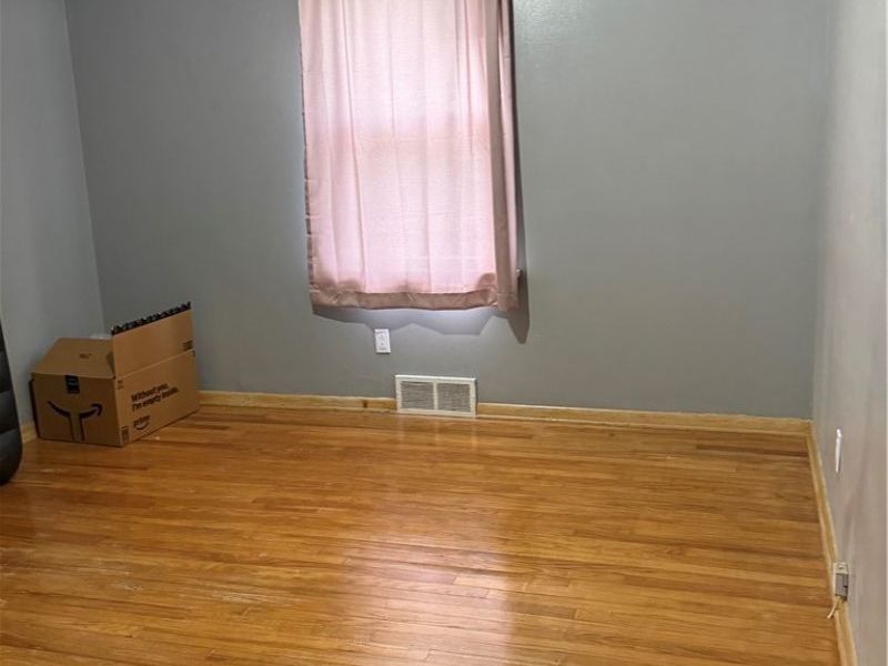 16727 Grovewood Avenue, Cleveland, OH 44110 Photo 11