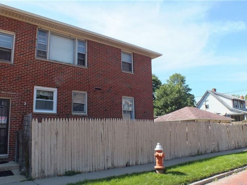 16727 Grovewood Avenue, Cleveland, OH 44110 Photo 2
