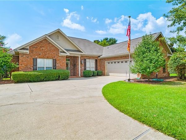 314 St Charles Court, Fairhope, AL 36532