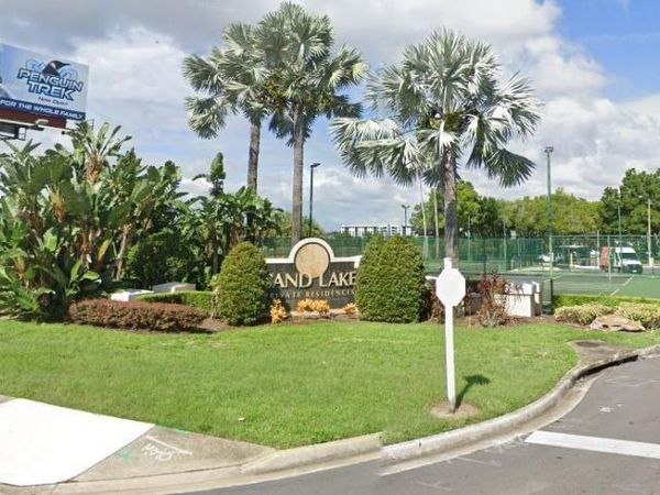 8801 LATREC AVENUE, Unit 8105, ORLANDO, FL 32819