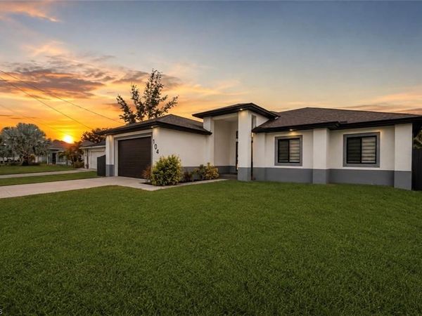 104 SW 34th PL , CAPE CORAL, FL 33991