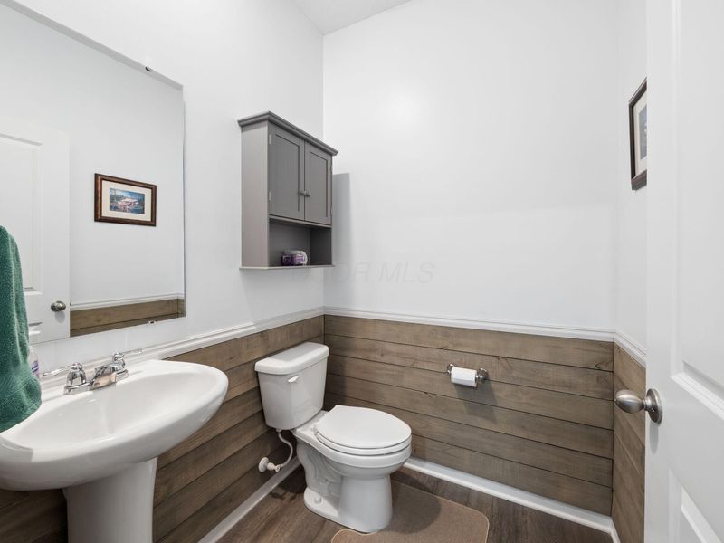 721 Leslie Drive , Plain City, OH 43064 Photo 4