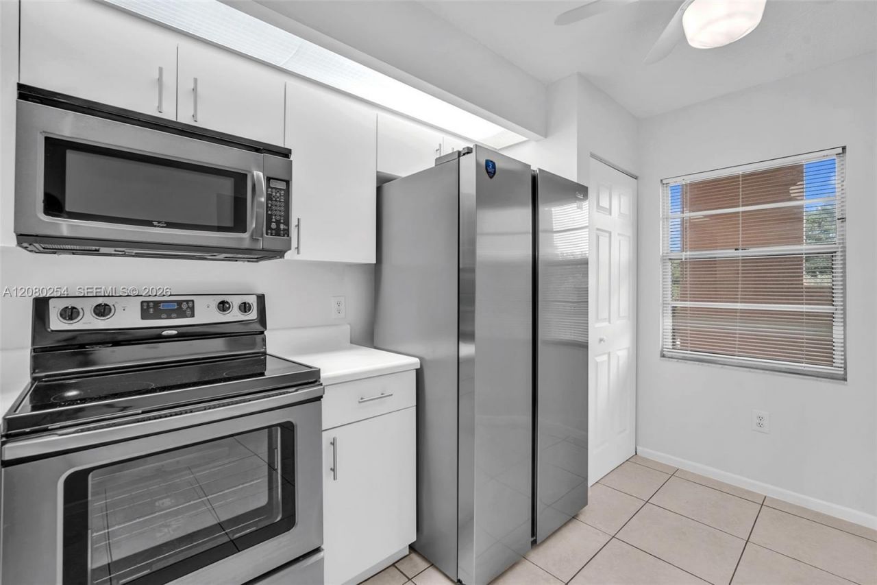 13105 SW 16th Ct , Unit 204L, Pembroke Pines, FL 33027 Photo