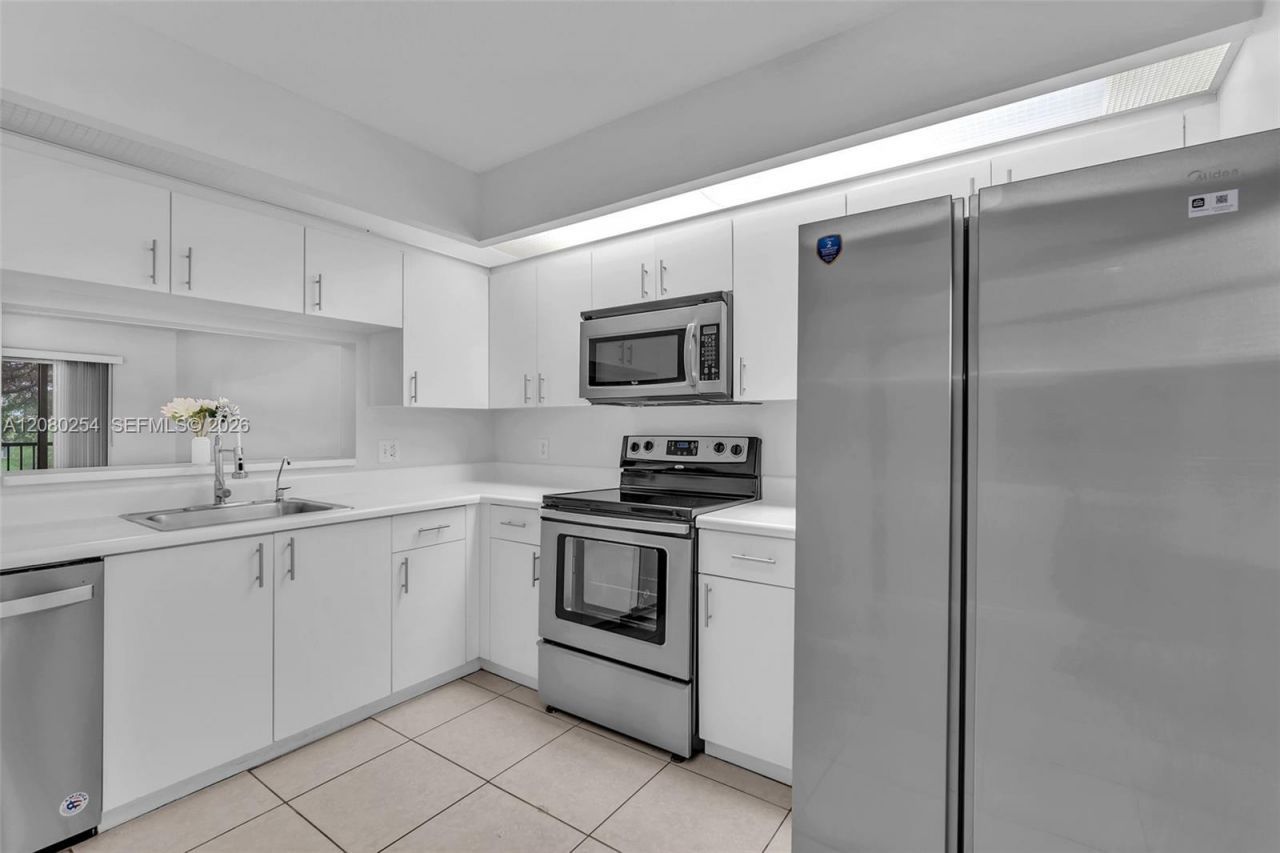 13105 SW 16th Ct , Unit 204L, Pembroke Pines, FL 33027 Photo